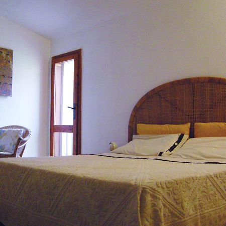 Via Dei Gerani B&B Sìnnai Δωμάτιο φωτογραφία