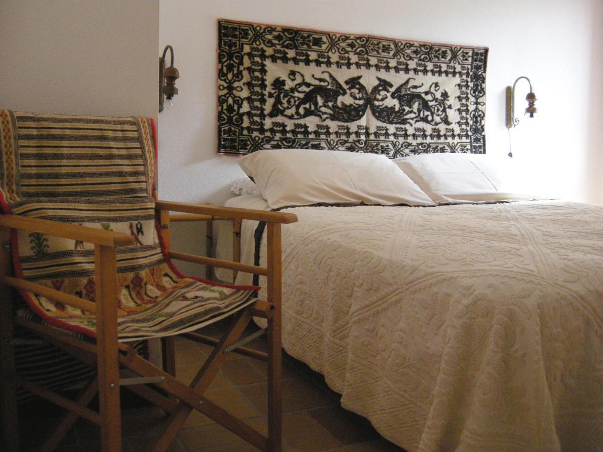 Via Dei Gerani B&B Sìnnai Δωμάτιο φωτογραφία